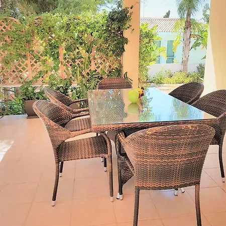 Med View Bungalows * Kiti